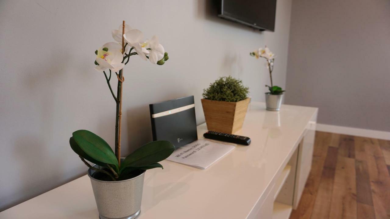 Apartament Lublin Centrum "Foxy Cat" ภายนอก รูปภาพ